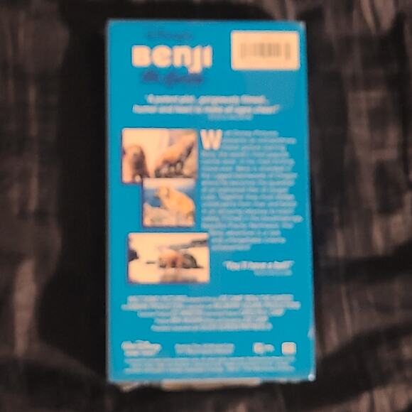 Benji the Hunted (VHS, 1998) - Picture 2 of 3